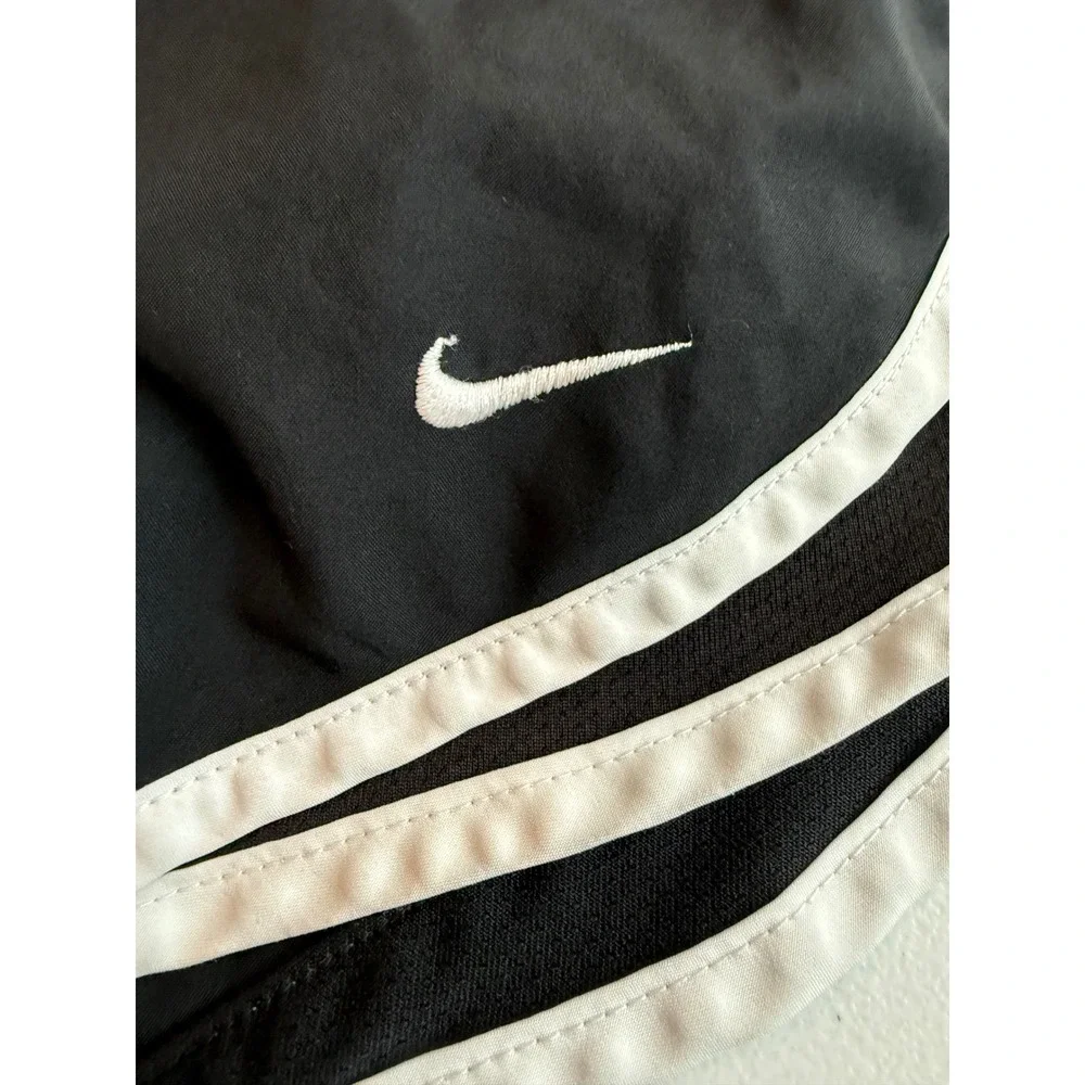 Nike Tempo Dri-FIT Running Shorts Womens M Black White 3
